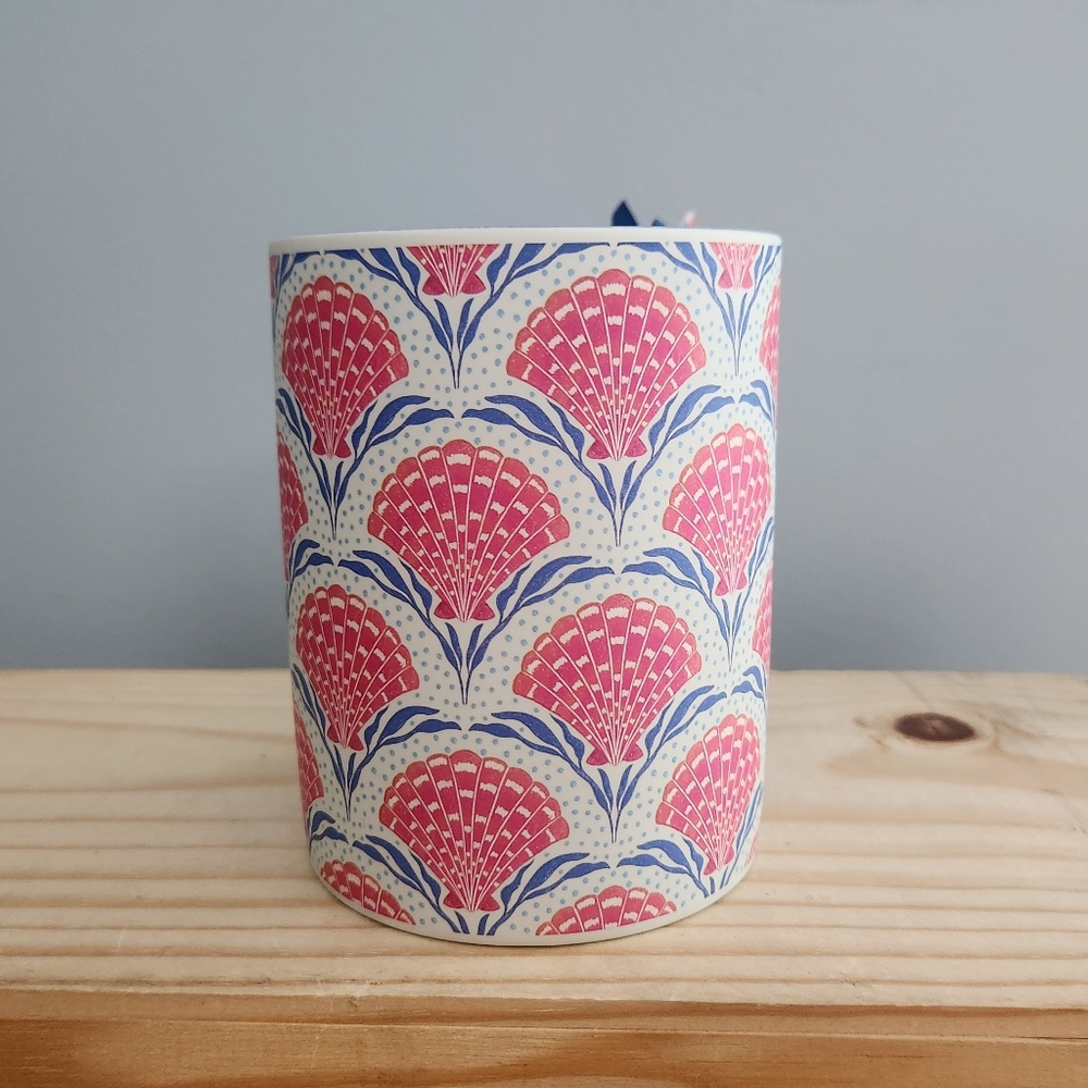 Pink Seashell Beachy Pattern Vibrant Mug NWT - Picture 2 of 13